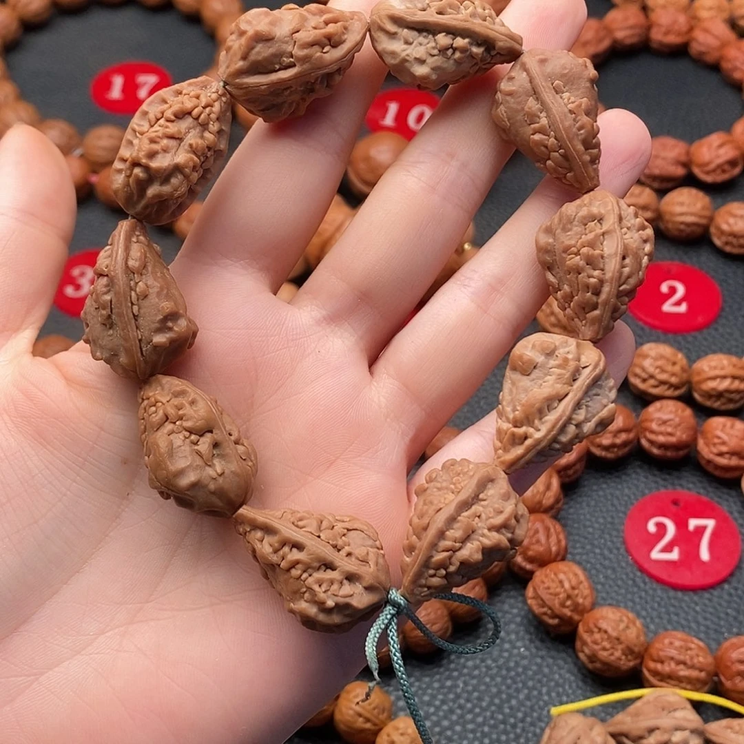 骨***头文玩核桃手串核桃
