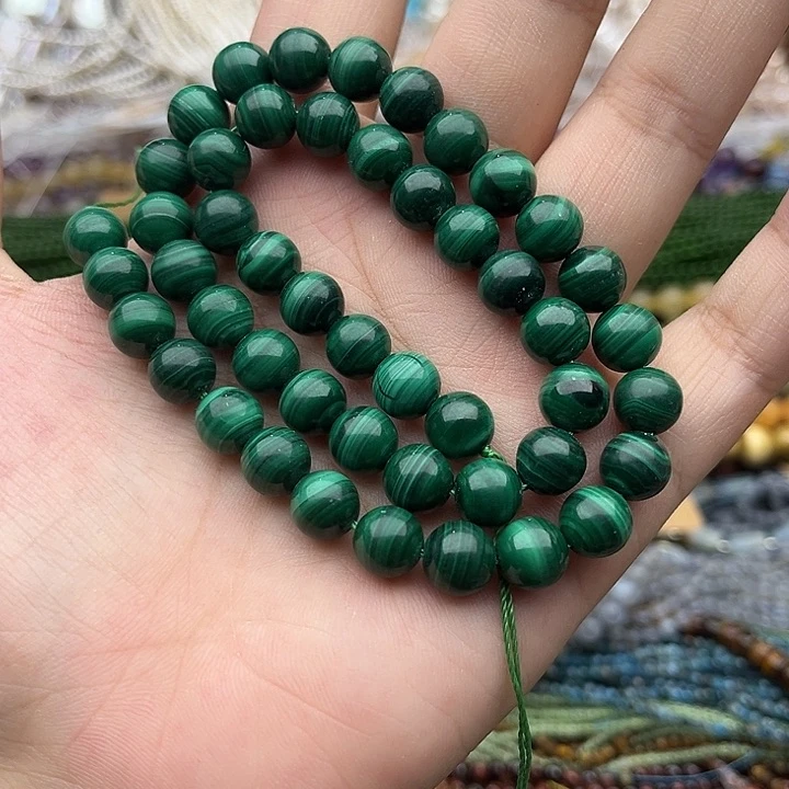 玛瑙/玉髓未镶嵌珠宝半成品一条8mm左右孔雀石