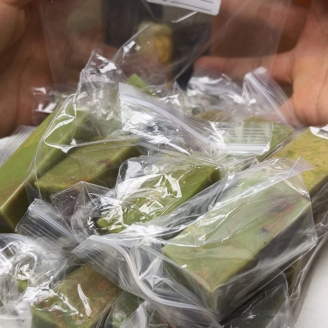 小***中寿山石印石艾叶绿750
