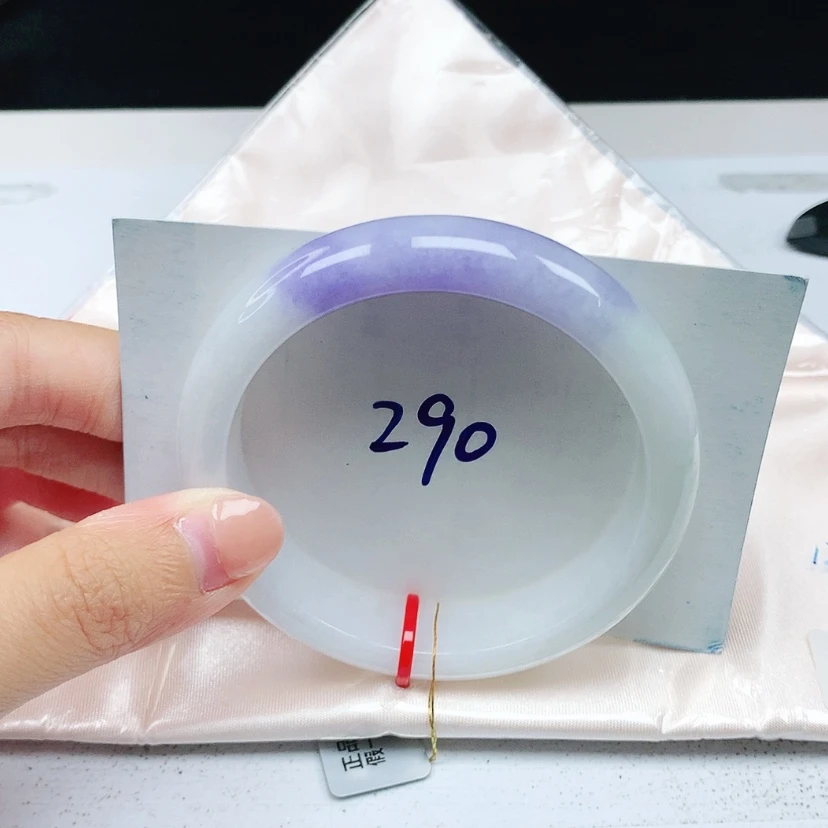【闪购商品】翡翠手镯未镶嵌55.6圈