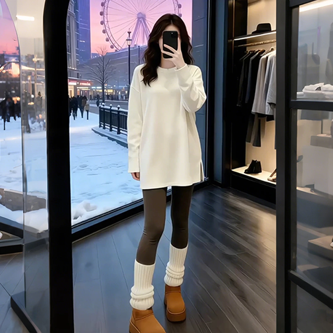 配鲨鱼裤白色长袖t恤女秋冬慵懒风宽松百搭上衣中长款内搭打底衫