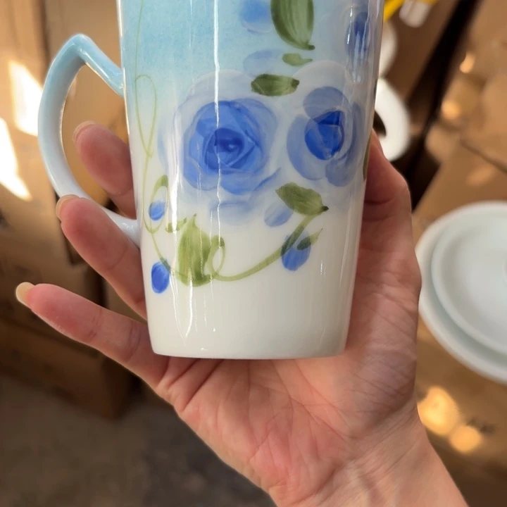 兔***咪青瓷景德镇陶瓷完品