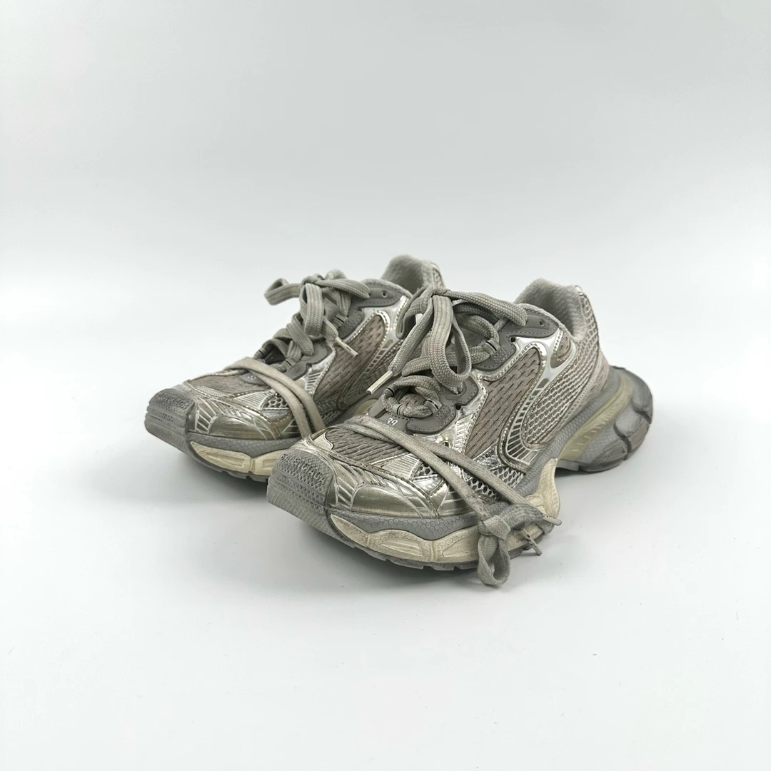 95新 Balenciaga/巴黎世家 39码 浅米色3XL老爹鞋