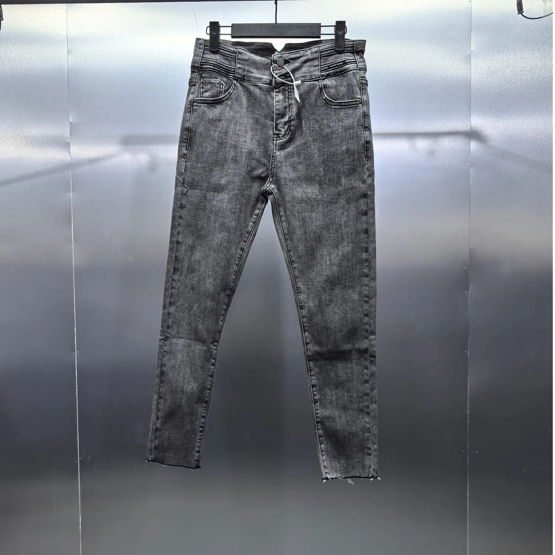 Q01-42432-ING纯色水洗做旧舒适百搭直筒牛仔裤
