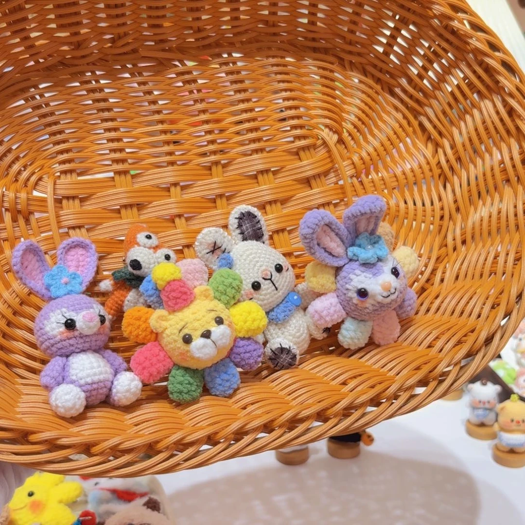 针织品全部做胸针的