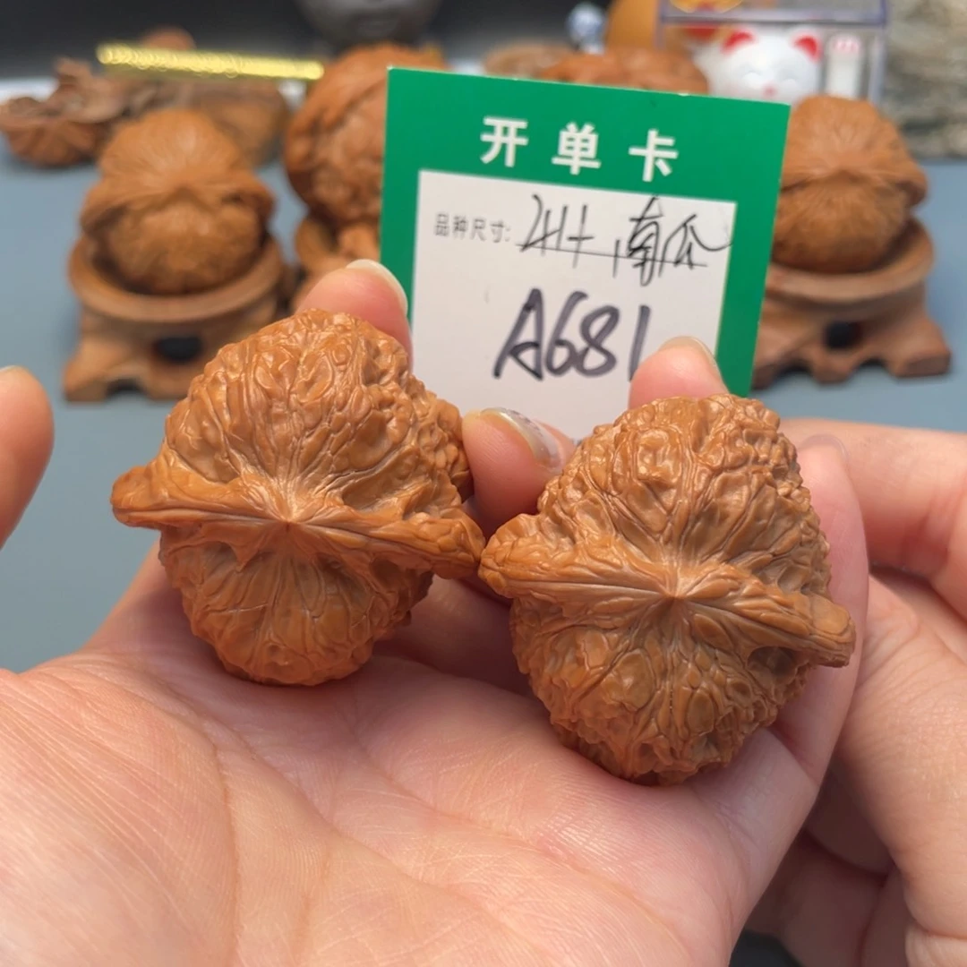 吊坠桃核文玩核桃