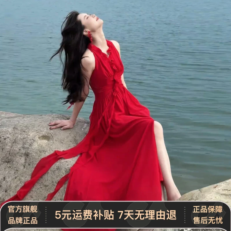 法式红色挂脖吊带连衣裙子女夏季2026新款爆款海边度假高级感长裙