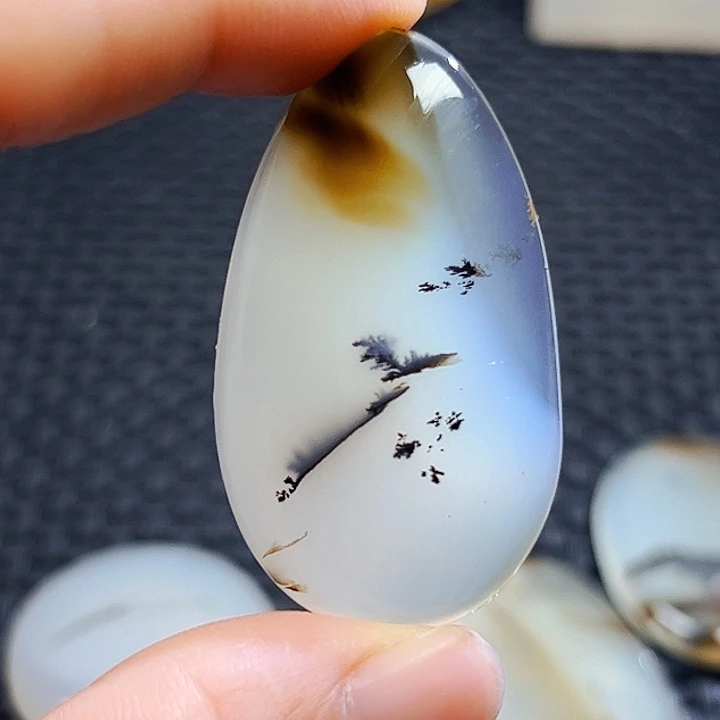 玛瑙/玉髓未镶嵌珠宝半成品