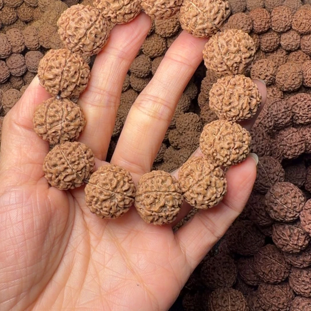 金刚菩提手串8瓣卡20尺，6号