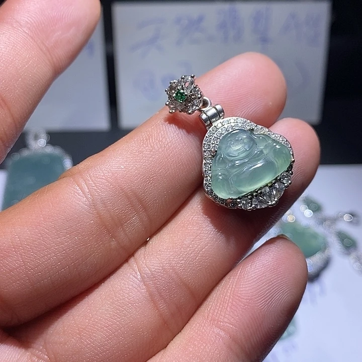 翡翠未镶嵌颈饰天然翡翠