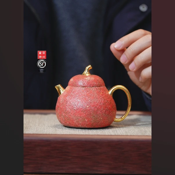 【闪购商品】岩矿茄瓜红段泥家用紫砂壶D383