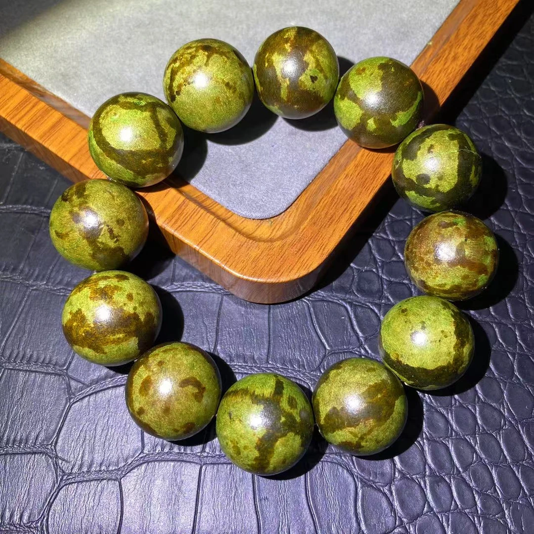 精品天青乌M树芯料手链丫4213