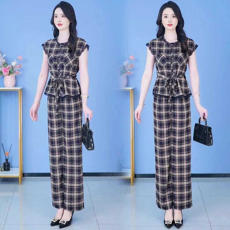 洋气衣服女2025夏季妈妈装新款蕾丝拼接短袖上衣阔腿裤两件套潮