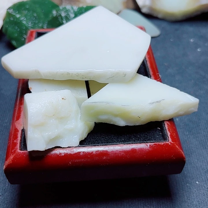 未镶嵌和田玉珠宝奇石