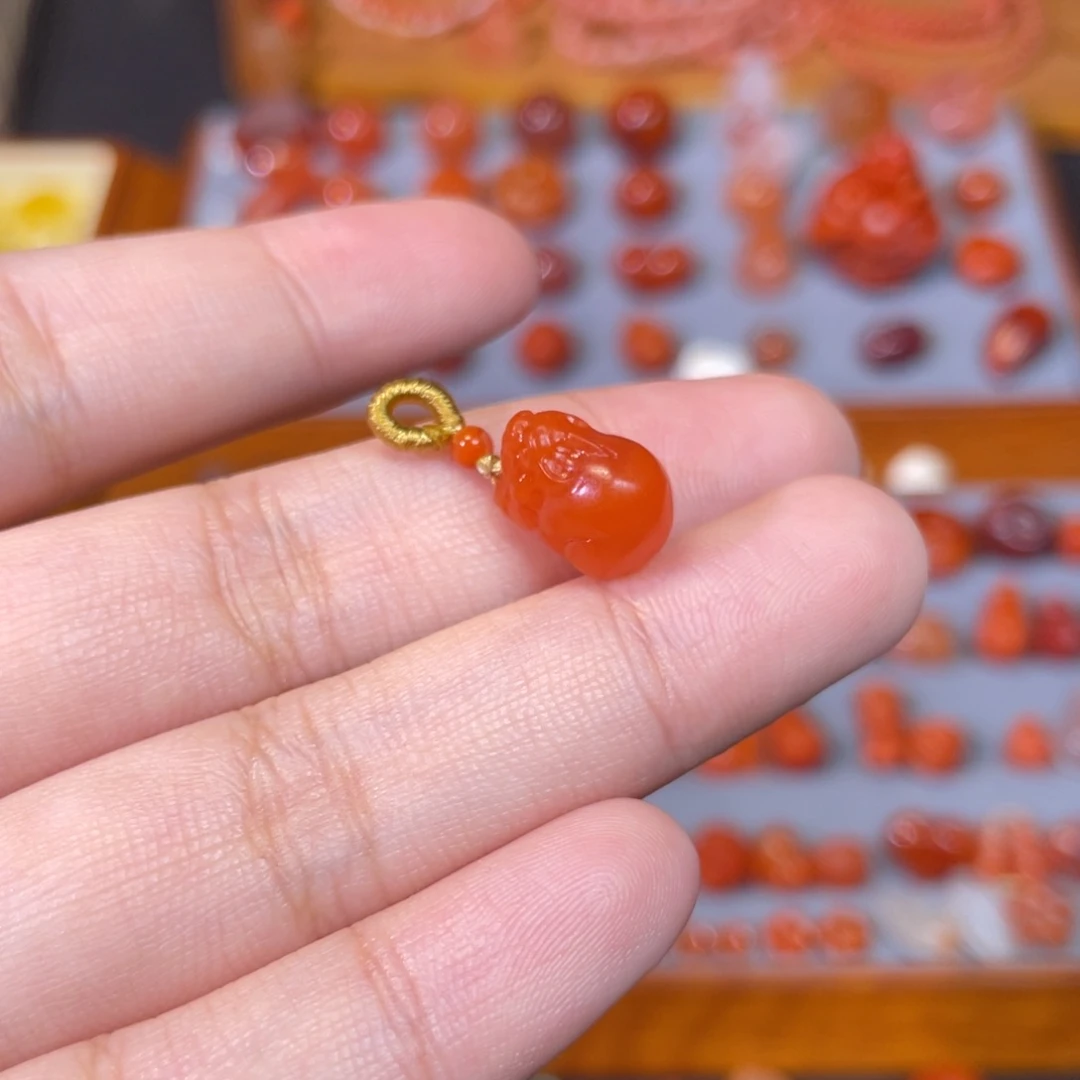 未镶嵌小貔貅南红玛瑙