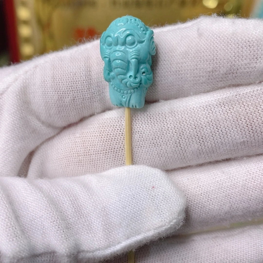 绿松石雕件未镶嵌