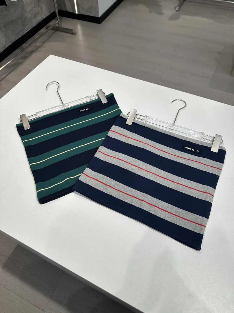 MM欧韩精品 25春夏新款辣妹撞色条纹徽章裹胸抹胸背心时尚叠穿女
