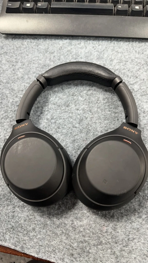 9新  Sony wh-1000xm4头戴式主动降噪蓝牙耳机