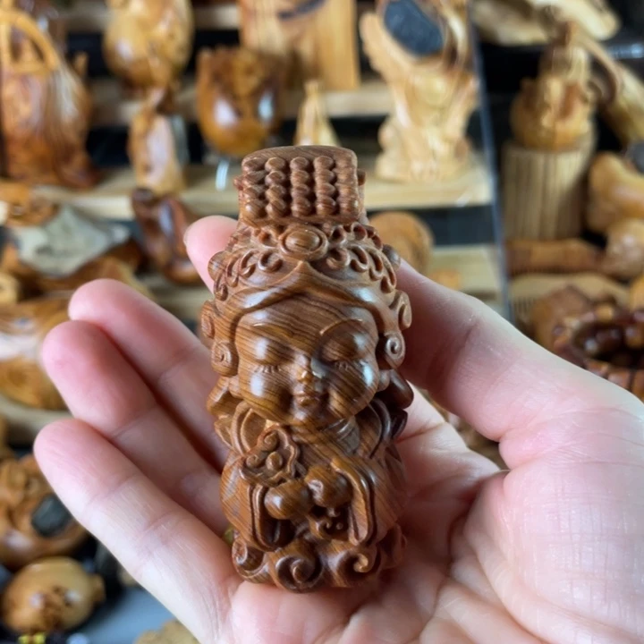 柏木黑油全品根雕一物一拍