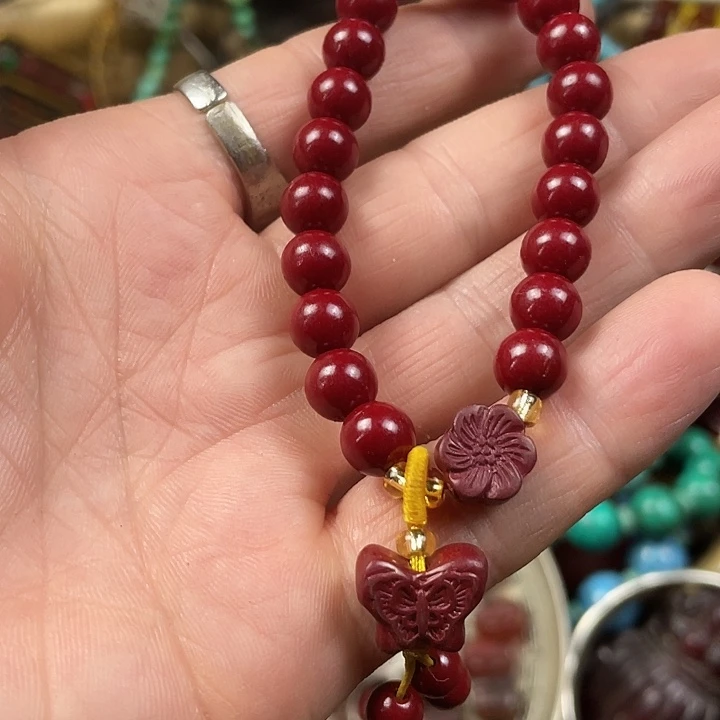 开***乐铜器工艺品摆件等