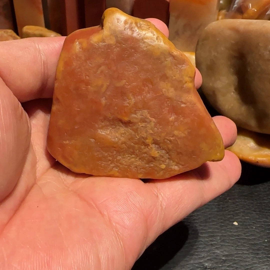 老挝石田黄原石，