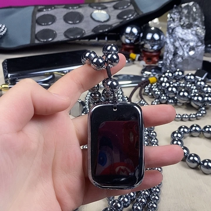 正品的太赫兹石8mm无事牌