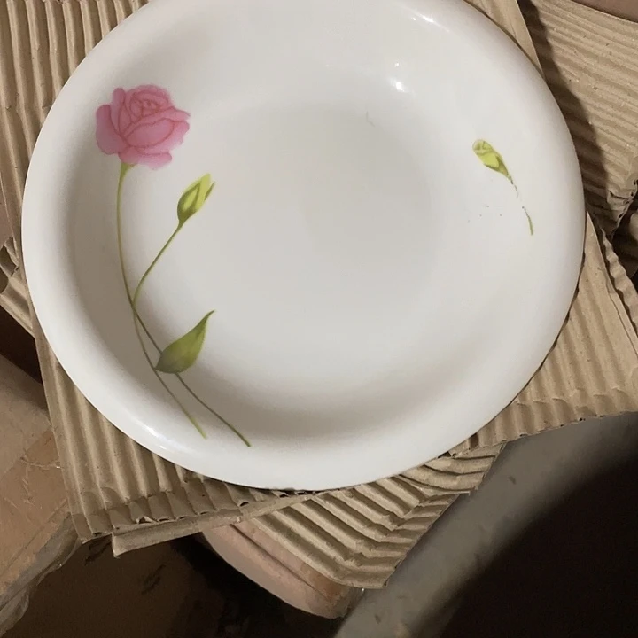 杯句****4二厂一枝花4个 瑕疵明显