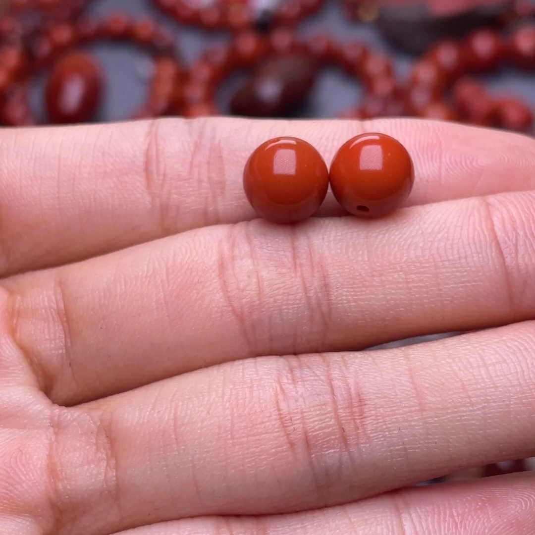 南红玛瑙未镶嵌其他全品原矿）9mm瓦西柿子纯色对珠