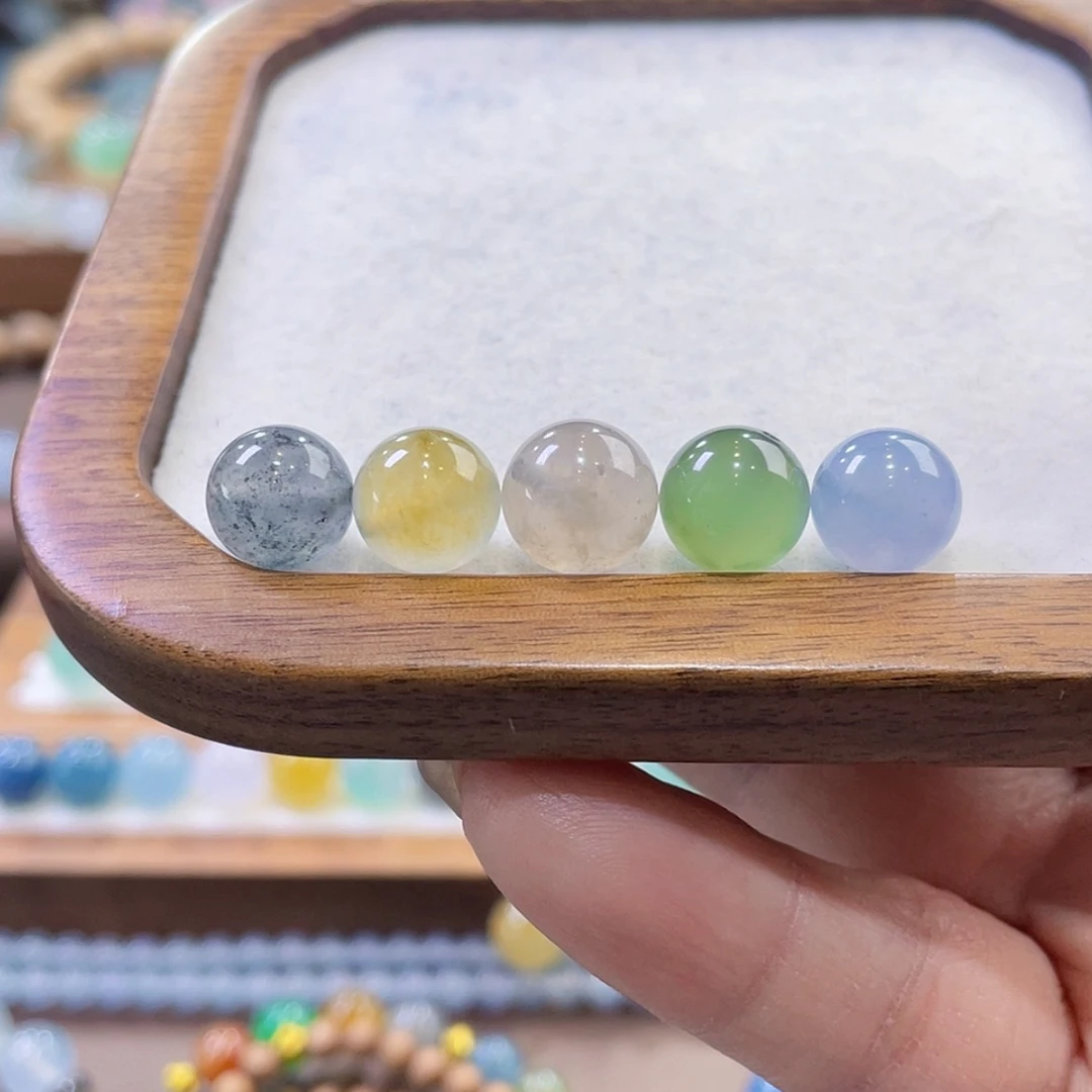 【闪购商品】翡翠颈饰未镶嵌橄榄绿单颗