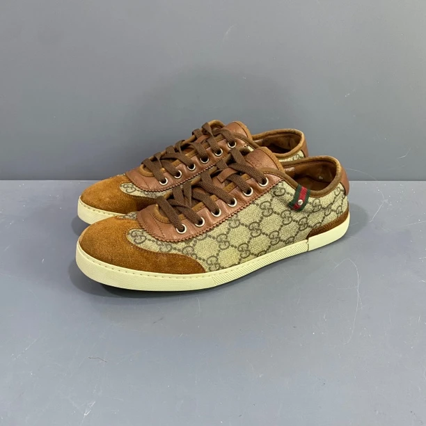 95新 GUCCI/古驰 41码 古驰gucci 满印棕色板鞋 休闲鞋 成色很新