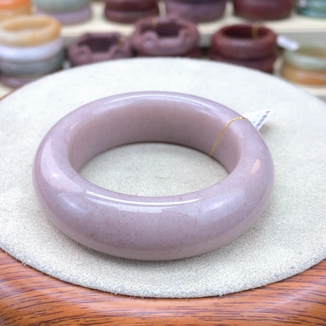 【闪购商品】石英质玉手镯未镶嵌