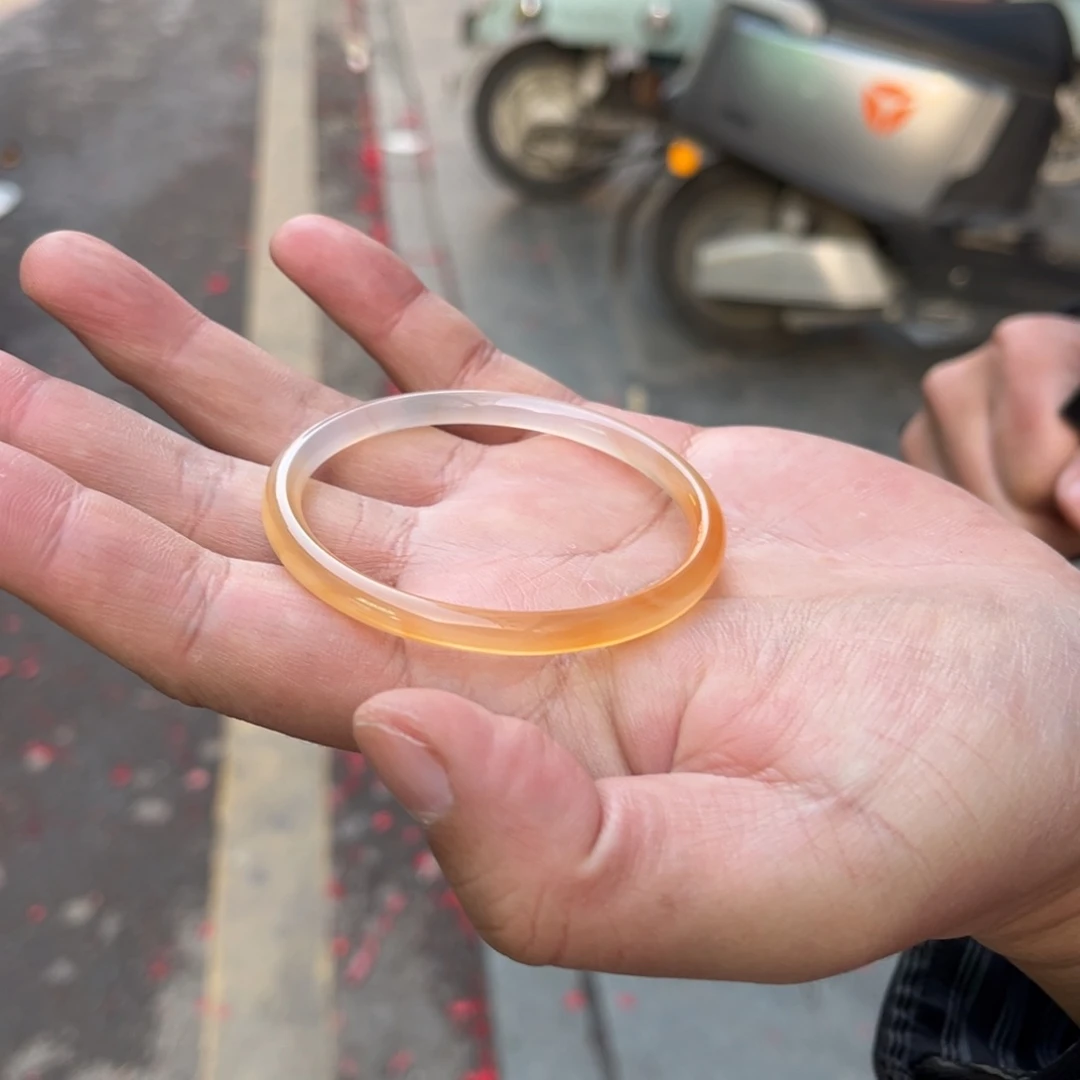 玛瑙/玉髓手镯未镶嵌D*Z