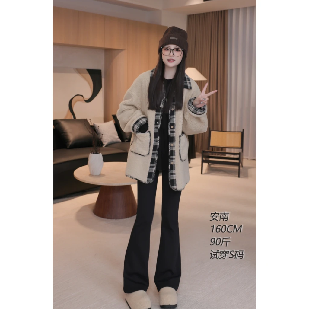 B10851冬季新款时尚设计感宽松拼接洋气格子暗扣保暖外套