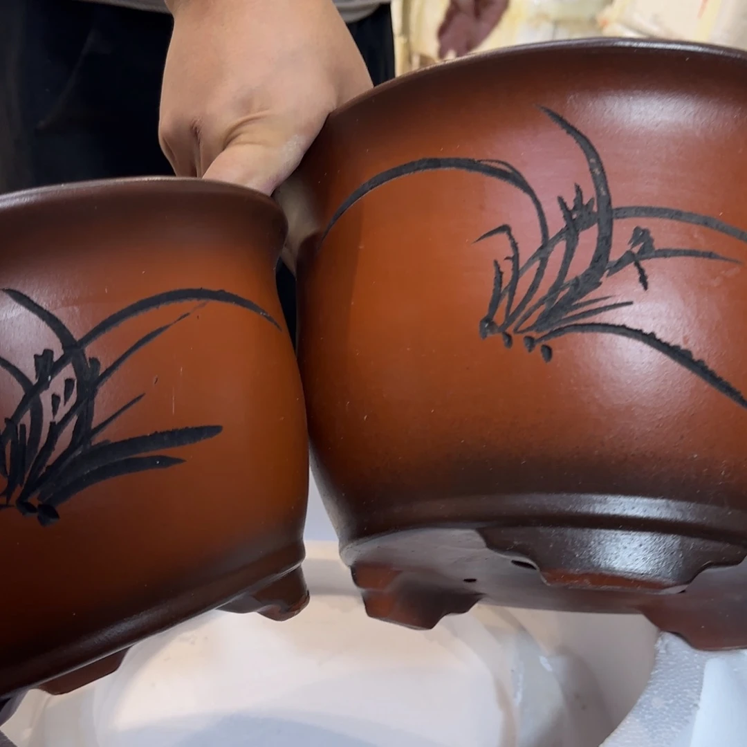 紫砂花盆口径26高度16口23高度13