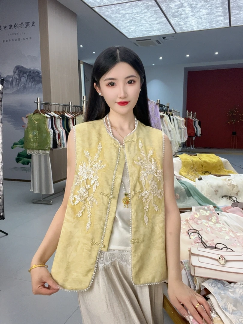 【柠嫣】夏季2025新款马甲女装新中式圆领钉珠刺绣薄款气质上衣马夹