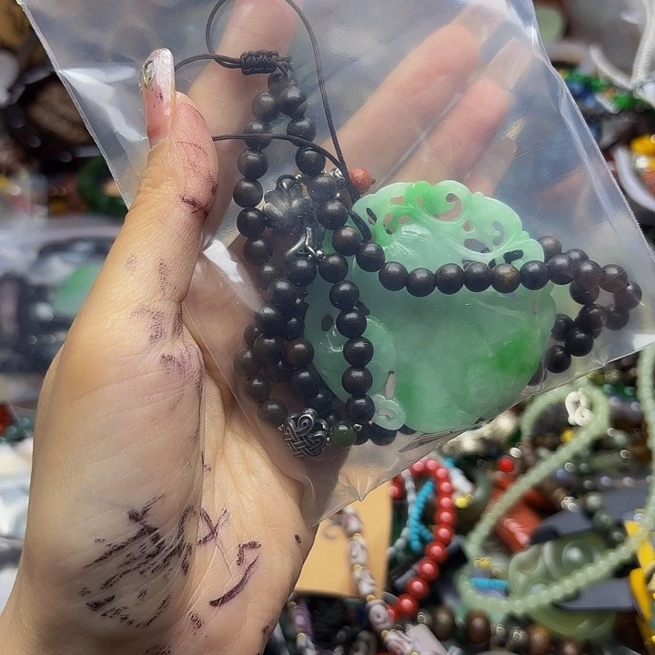 瓷片?****ᐝ哈哈哈哈哈哈哈哈