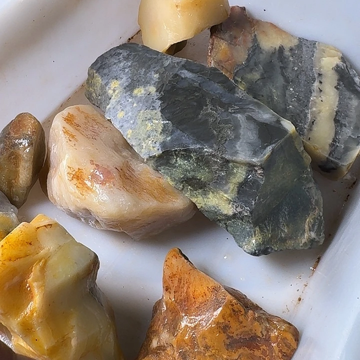 仁***汉寿山石寿山石的种类