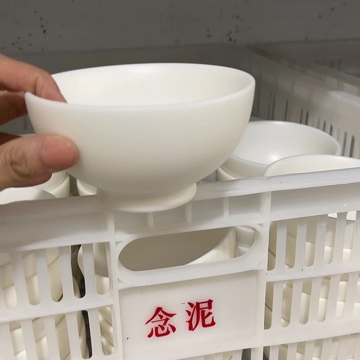 福利待遇多多哦哦哦