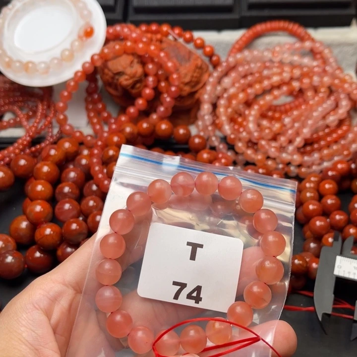 南红玛瑙未镶嵌多样性发货默认微瑕称重10mm