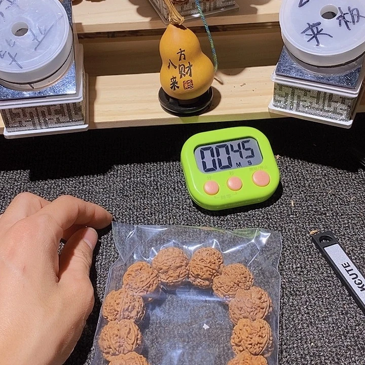嗯***。吊坠金刚菩提这样一位来自英国牛津州立