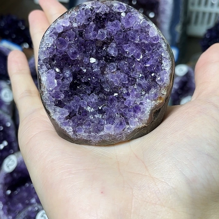 未镶嵌珠宝半成品水晶