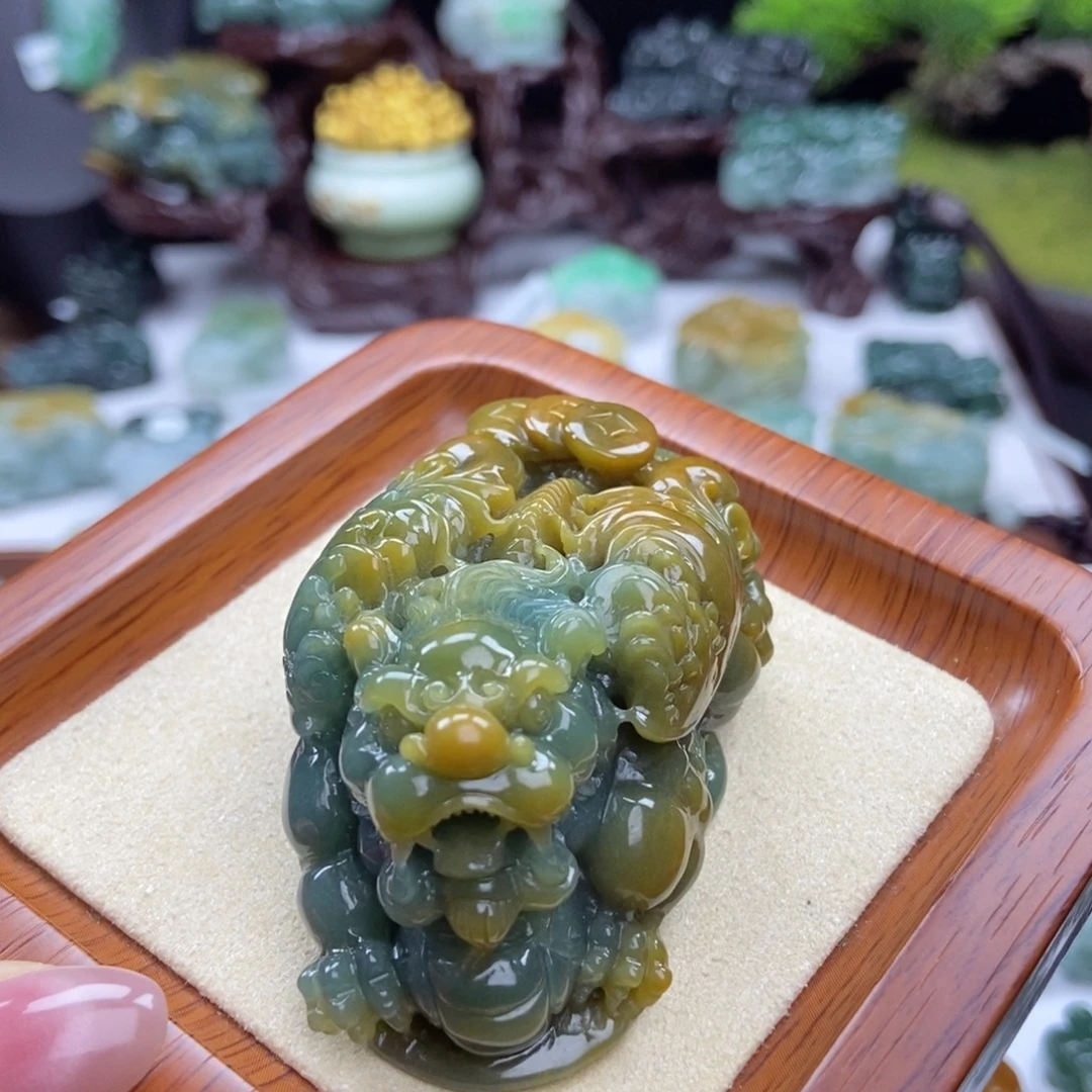 颈饰未镶嵌翡翠A26 飞天貔貅