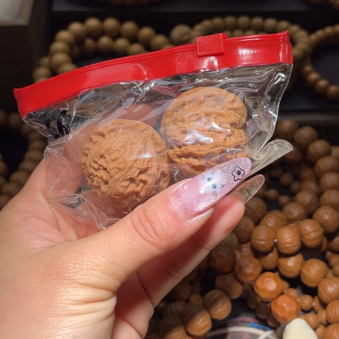 万***意猴头核桃吊坠36宫灯