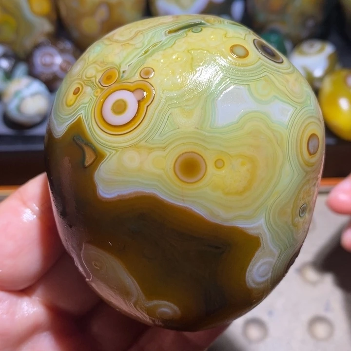 玛瑙/玉髓未镶嵌珠宝半成品