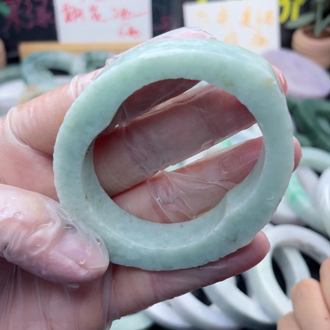 未镶嵌翡翠定制翡翠