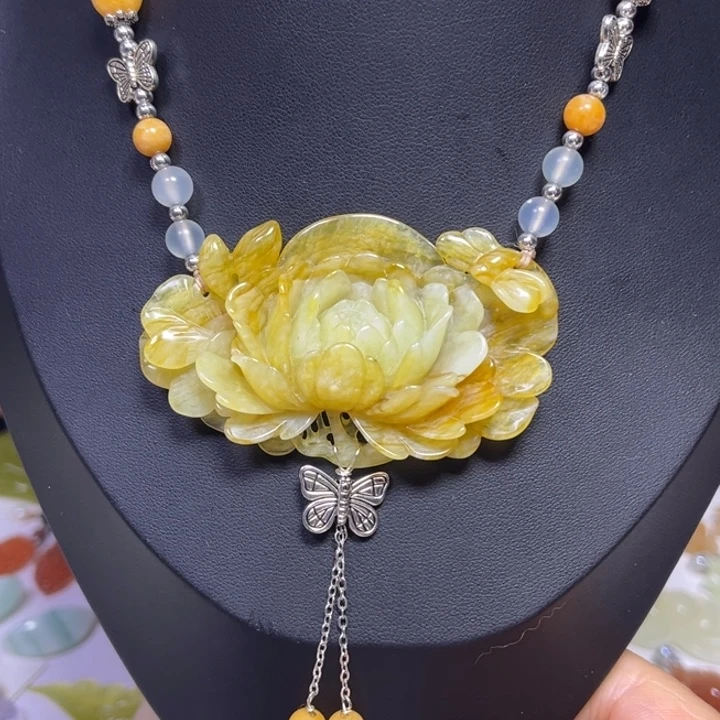 蛇纹石玉未镶嵌吊坠(赠链)