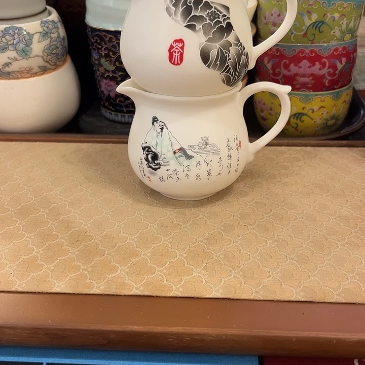 瓷片陶瓷公杯微瑕2个