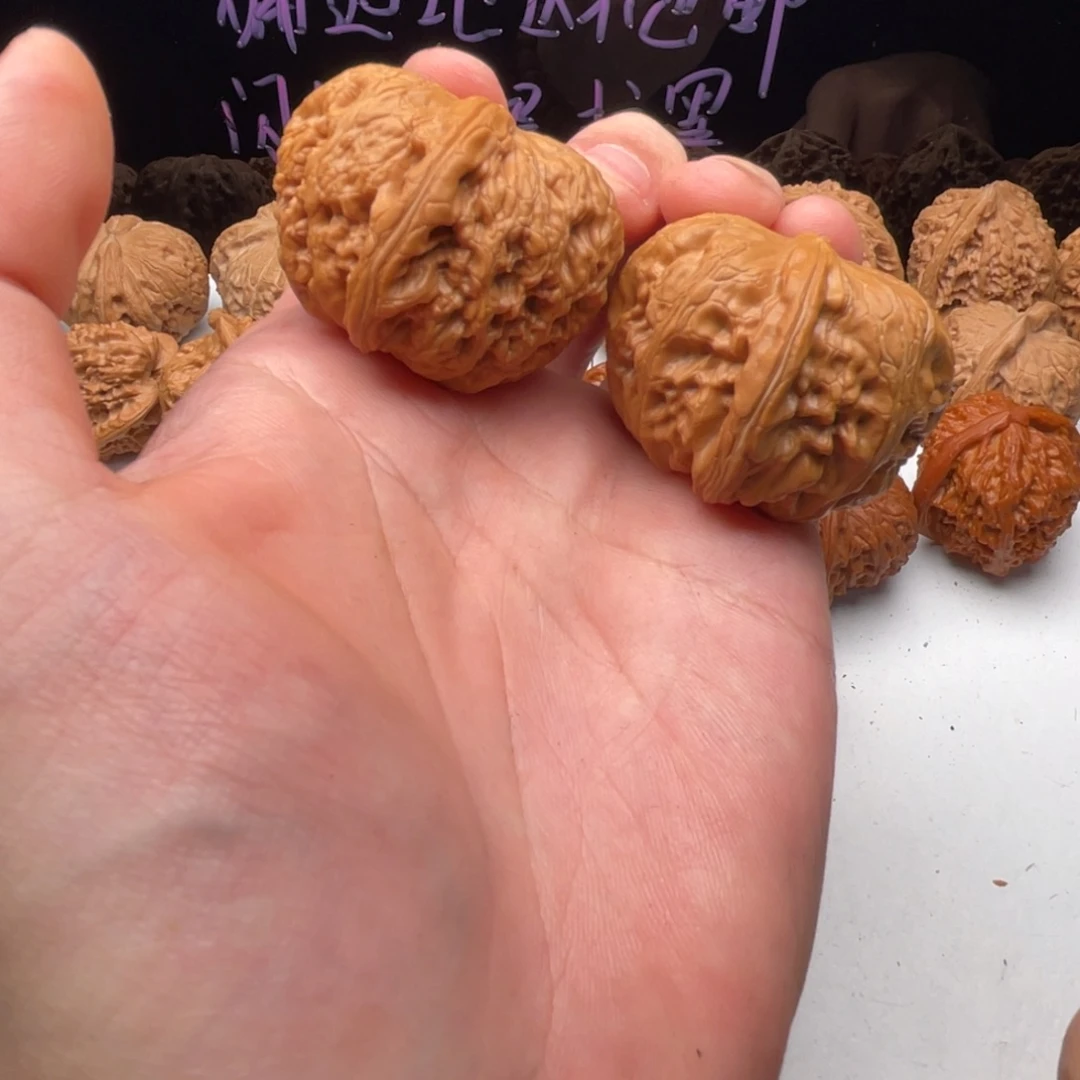 把件核桃42元宝，已经打底