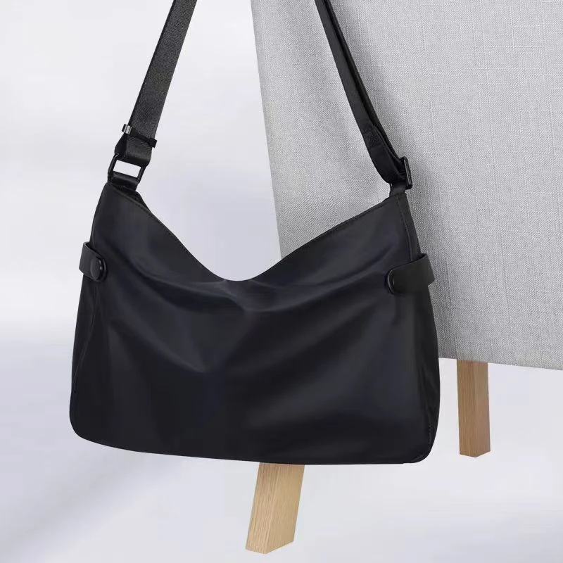 光面挎包方形拉链包一层印花日式通勤风时尚软面