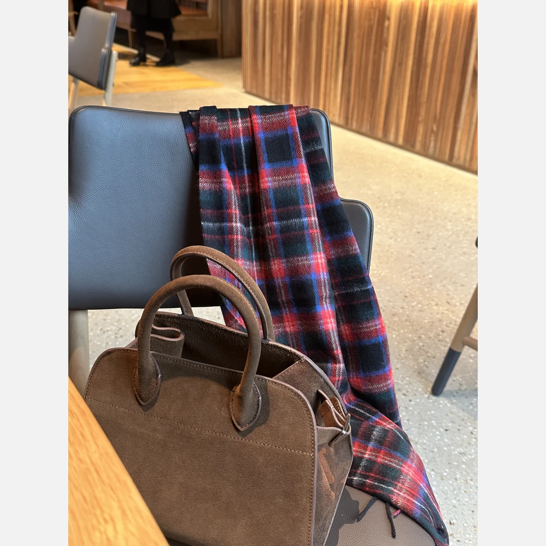 【Rumi精选】红格围巾 轻奢经典小众秋冬保暖羊绒披肩围巾4728pj